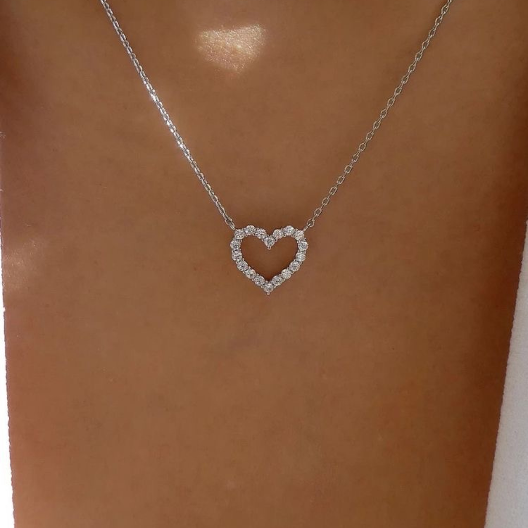 OPEN HEART MOISSANITE NECKLACE